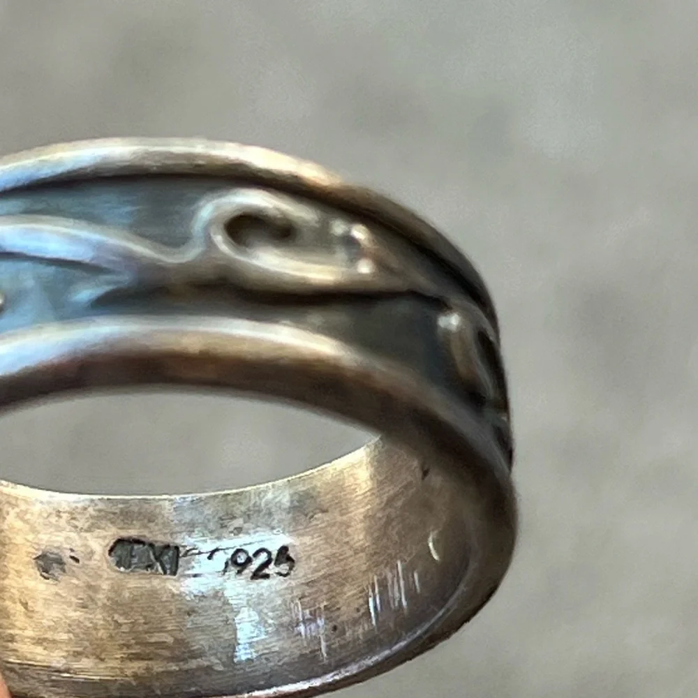 Wave swirl Design Ring Sterling Silver .925 Stamped signed Men’s Sz 9
